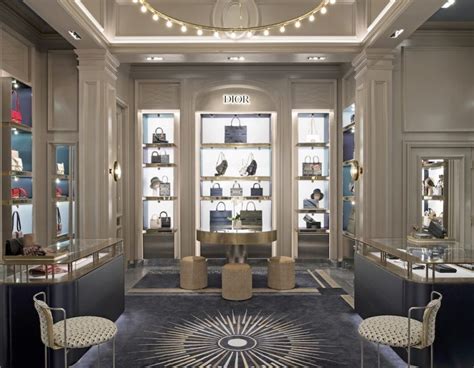 DIOR New York Bergdorf Goodman.